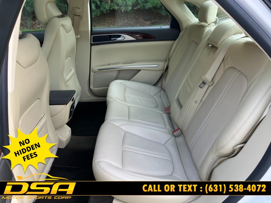 2014 Lincoln MKZ photo