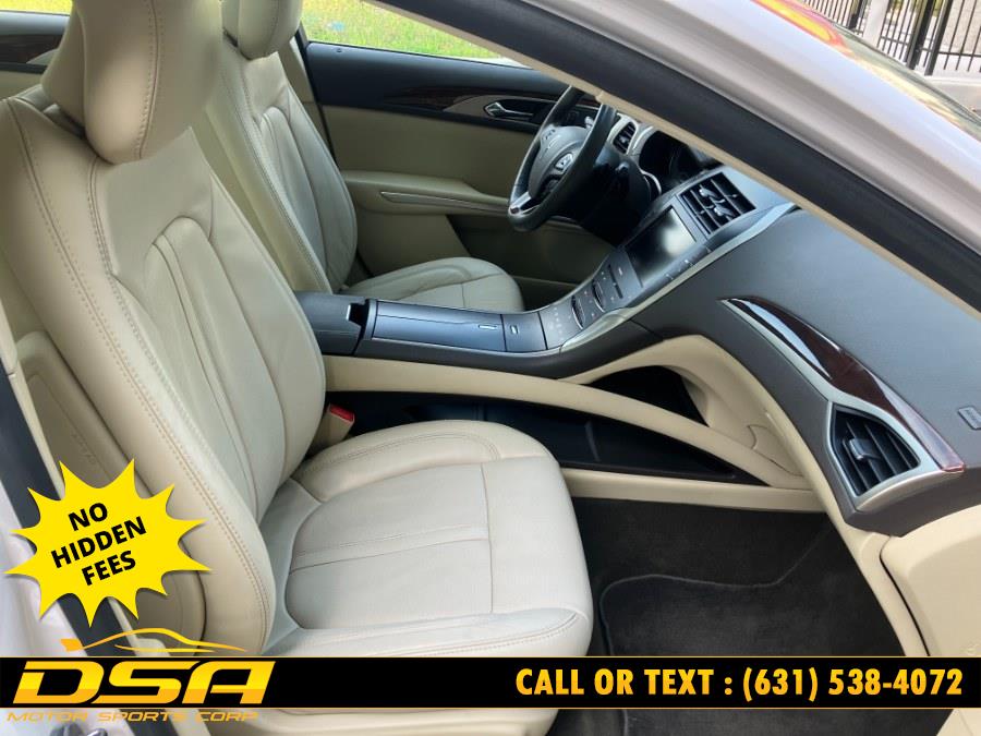 2014 Lincoln MKZ photo