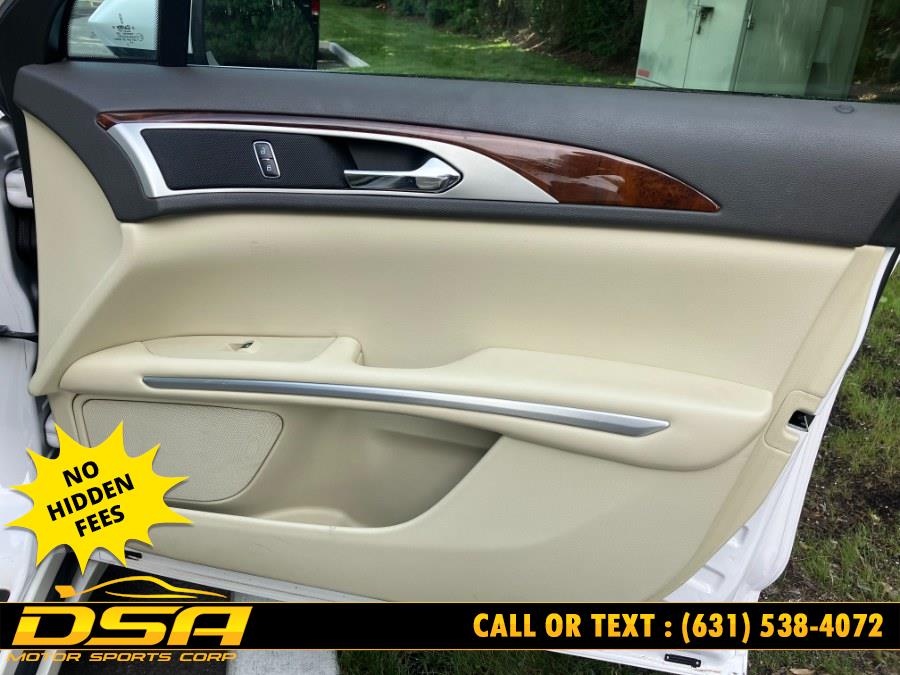2014 Lincoln MKZ photo