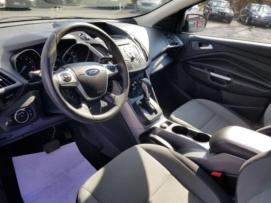 2014 Ford Escape SE photo