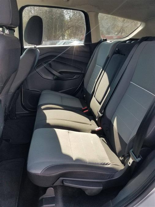 2014 Ford Escape SE photo