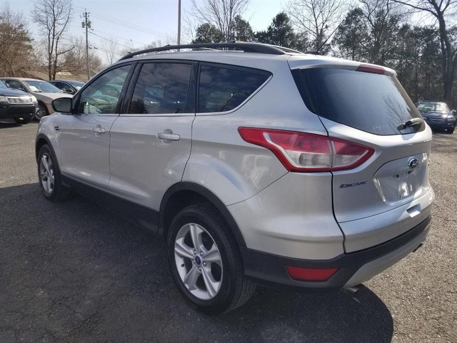 2014 Ford Escape SE photo