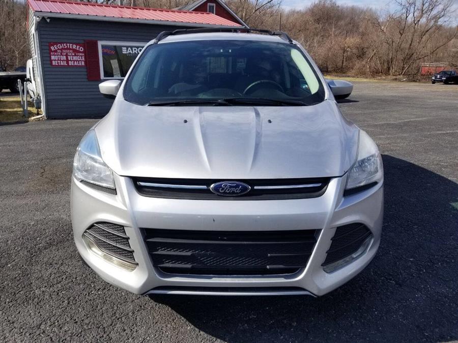 2014 Ford Escape SE photo