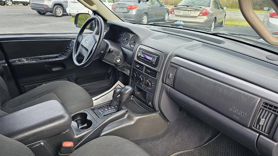 2004 Jeep Grand Cherokee Special Edition photo