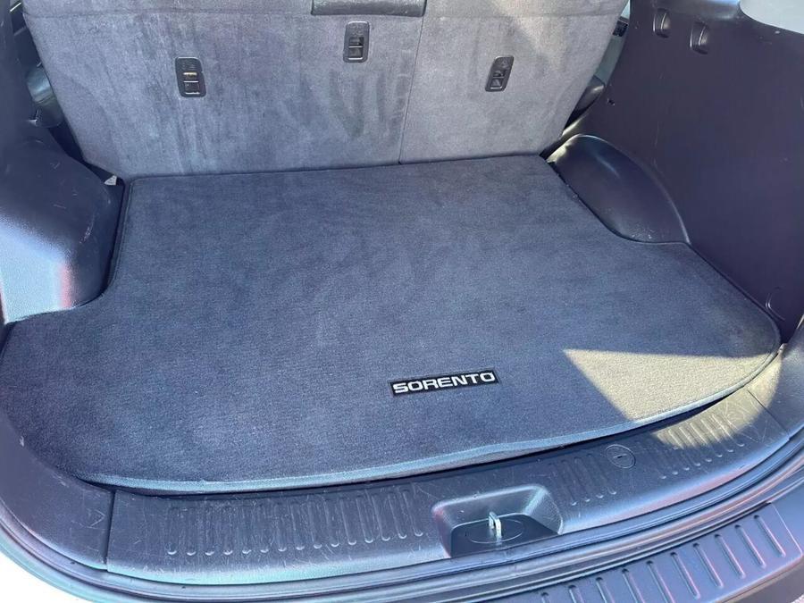 2013 Kia Sorento LX photo
