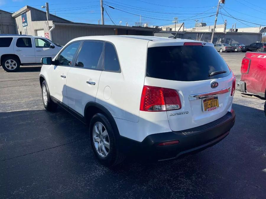 2013 Kia Sorento LX photo