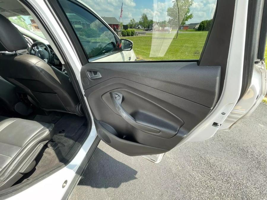 2014 Ford Escape Titanium photo