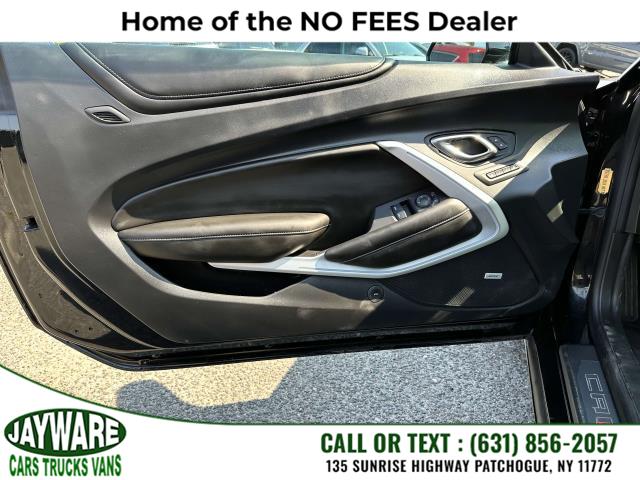 2016 Chevrolet Camaro 2dr Cpe 2SS photo