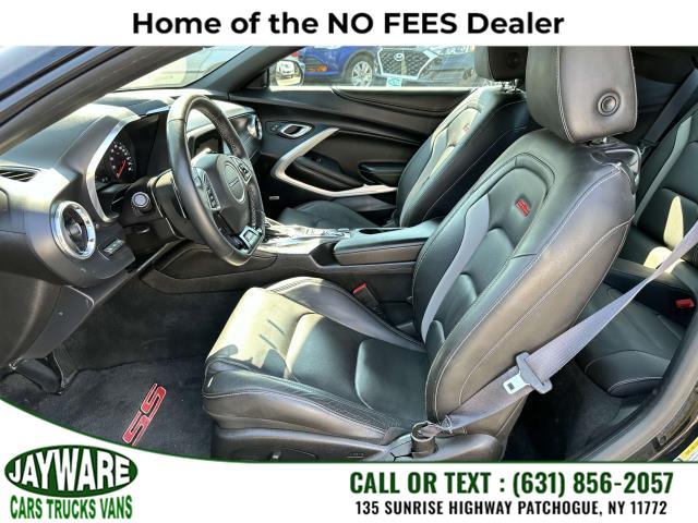 2016 Chevrolet Camaro 2dr Cpe 2SS photo