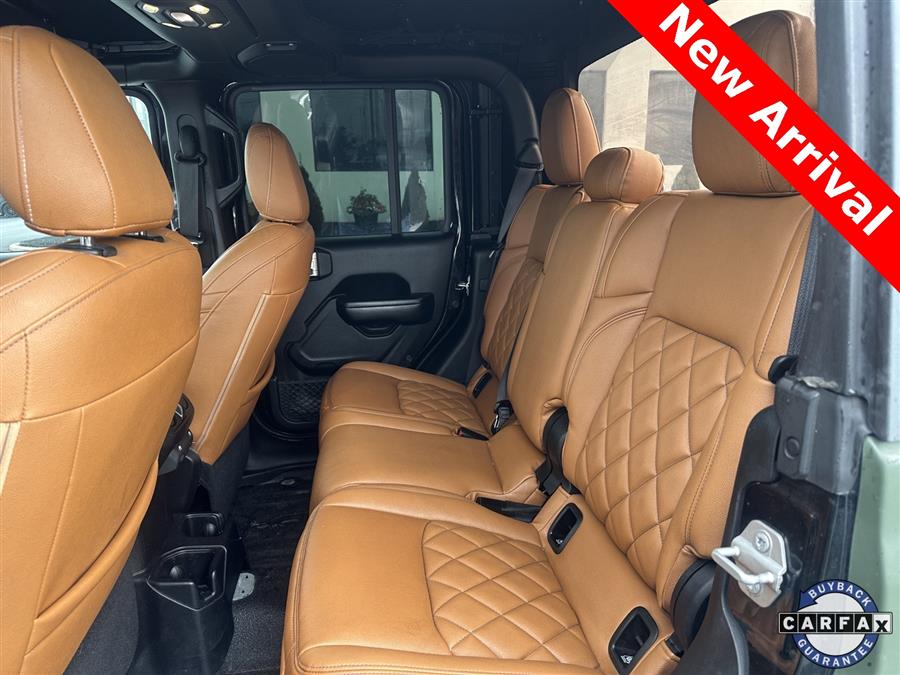 2020 Jeep Gladiator Sport photo