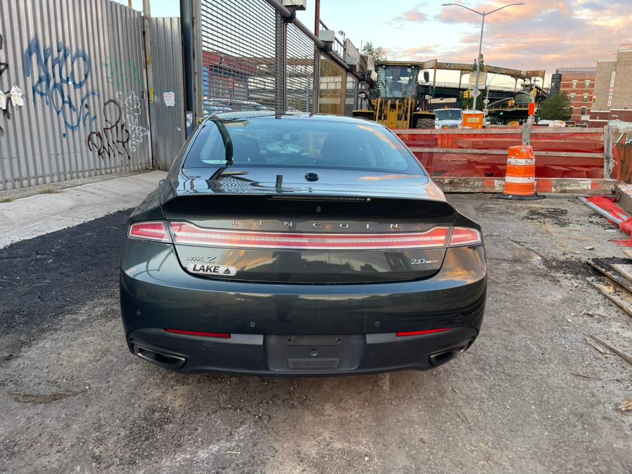 2016 Lincoln MKZ 4dr Sdn FWD photo