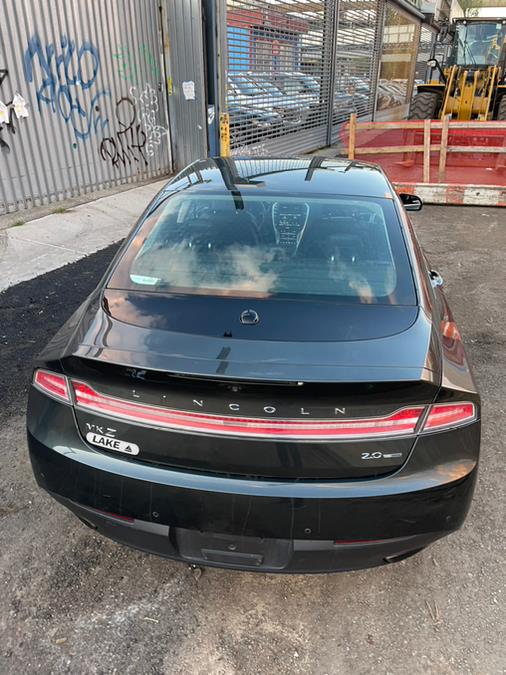 2016 Lincoln MKZ 4dr Sdn FWD photo