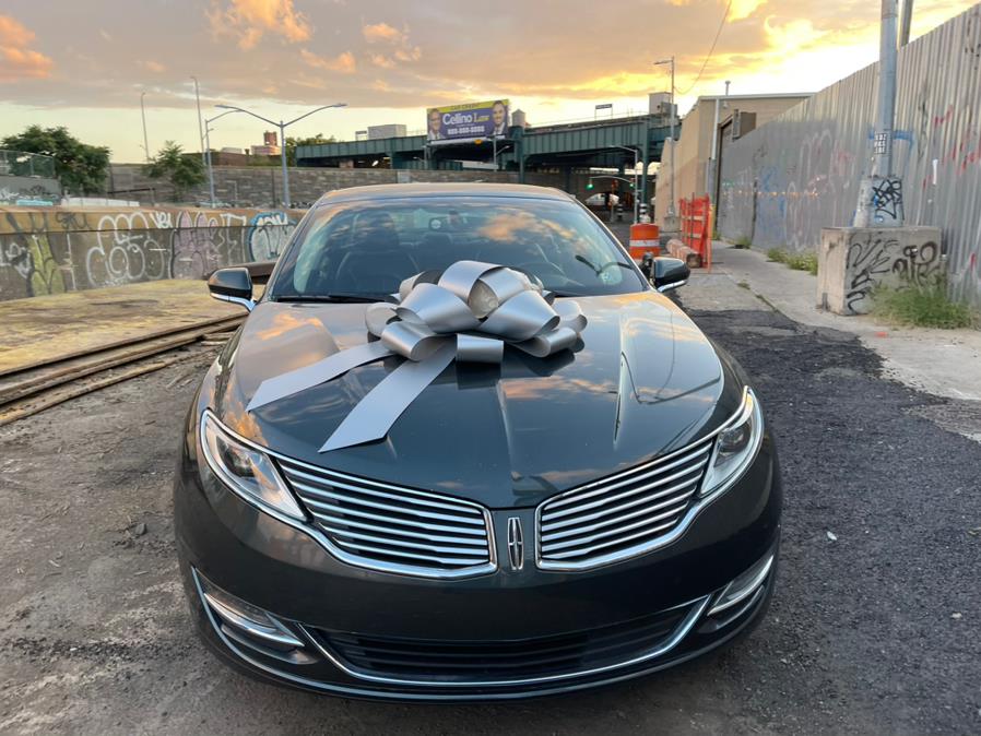 2016 Lincoln MKZ 4dr Sdn FWD photo