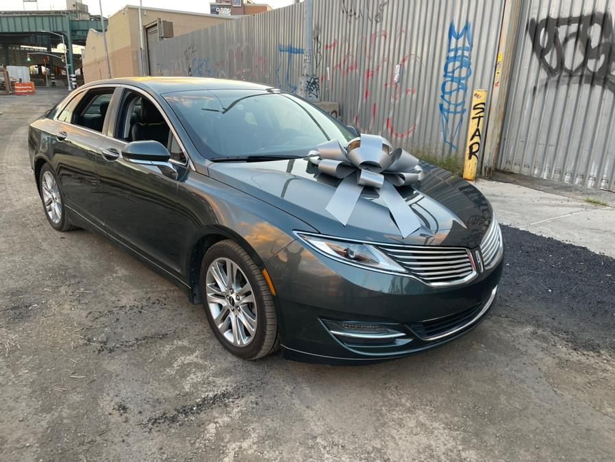 2016 Lincoln MKZ 4dr Sdn FWD photo