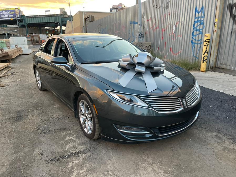 2016 Lincoln MKZ 4dr Sdn FWD photo