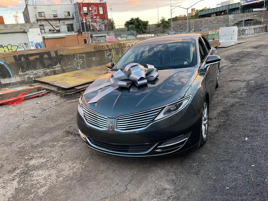 2016 Lincoln MKZ 4dr Sdn FWD photo