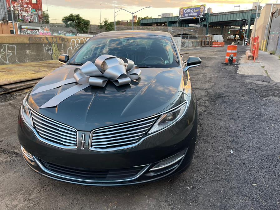 2016 Lincoln MKZ 4dr Sdn FWD photo