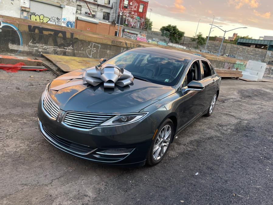 2016 Lincoln MKZ 4dr Sdn FWD photo