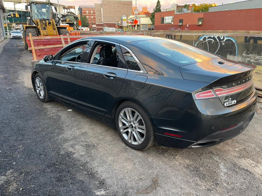 2016 Lincoln MKZ 4dr Sdn FWD photo