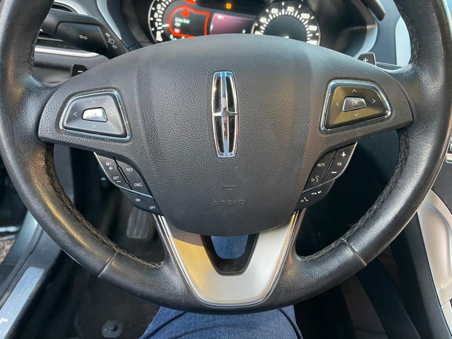 2016 Lincoln MKZ 4dr Sdn FWD photo