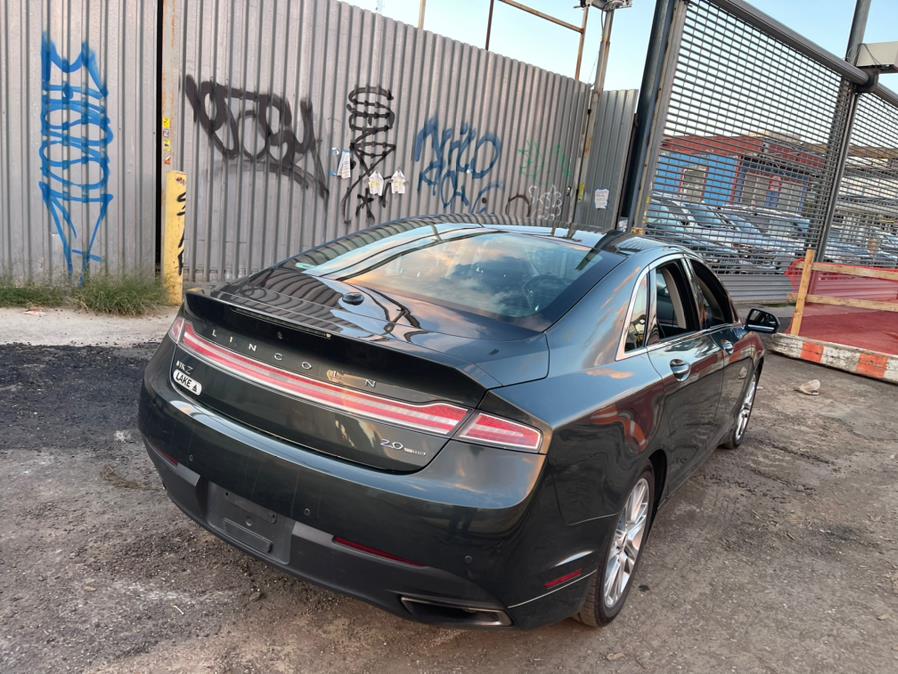 2016 Lincoln MKZ 4dr Sdn FWD photo