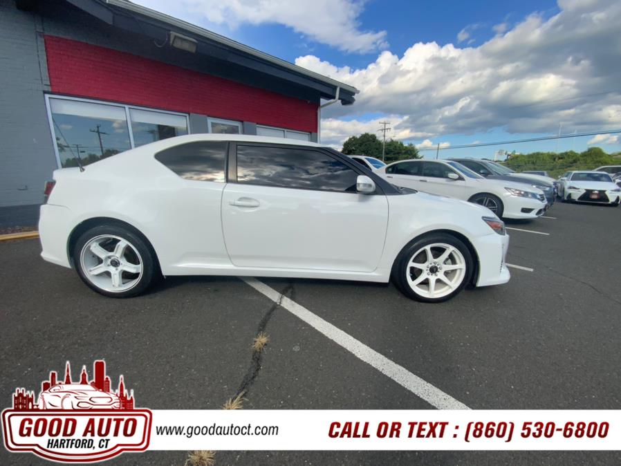 2015 Scion tC 2dr HB Auto (Natl) photo