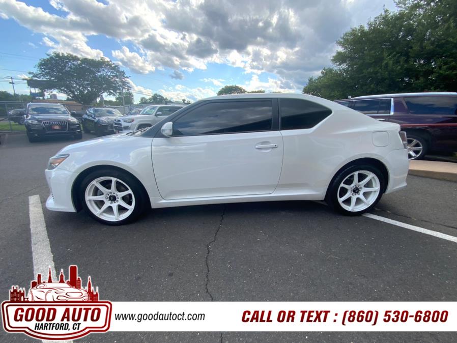 2015 Scion tC 2dr HB Auto (Natl) photo