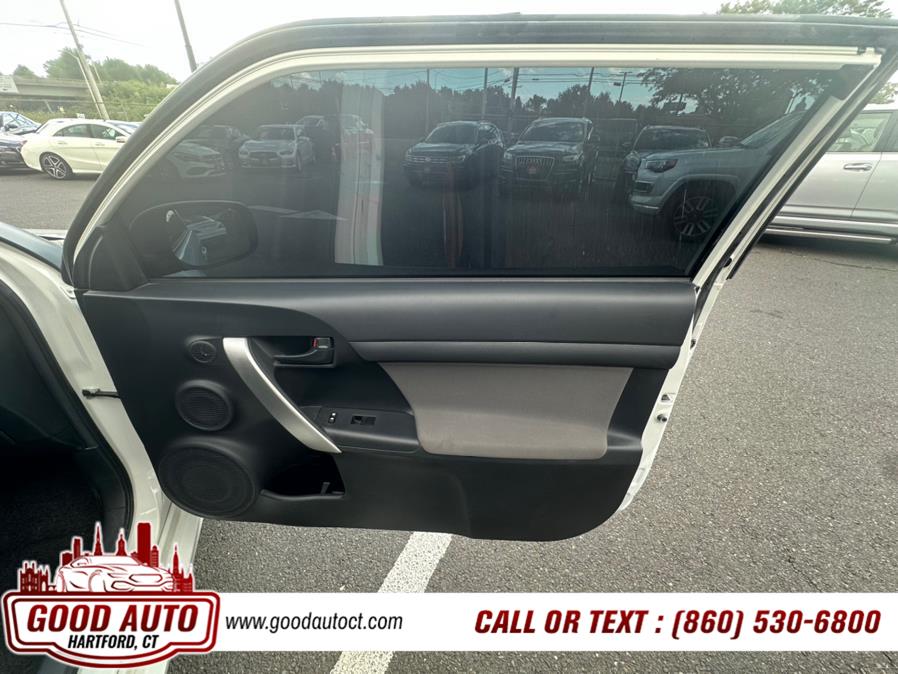 2015 Scion tC 2dr HB Auto (Natl) photo