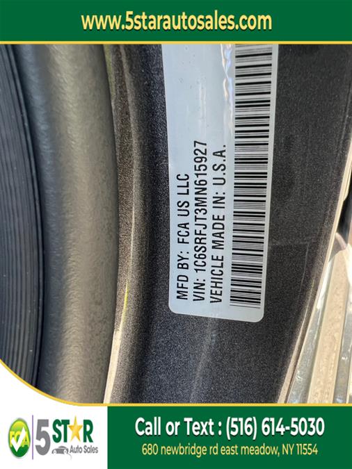 2021 RAM 1500 Laramie 4x4 Crew Cab 5''7