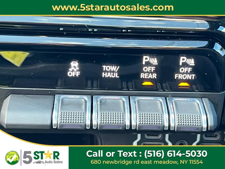 2021 RAM 1500 Laramie 4x4 Crew Cab 5''7