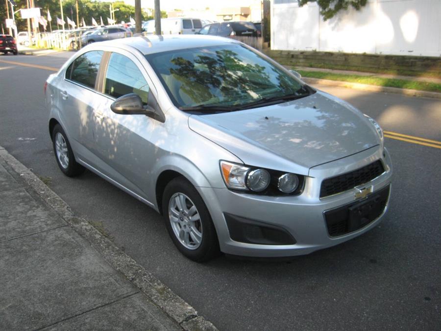 2016 Chevrolet Sonic LT Auto 4dr Sedan photo