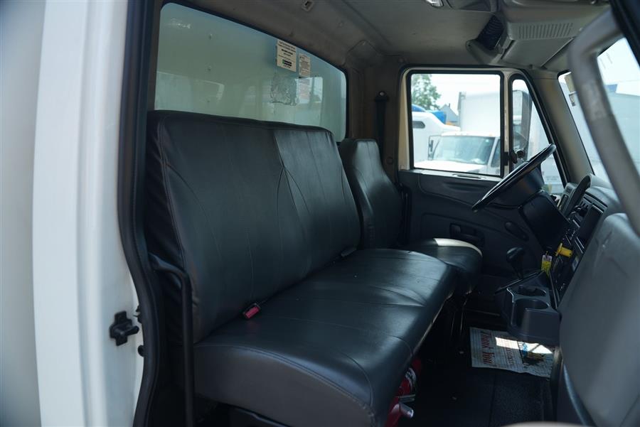 2017 International 4300 4300 photo