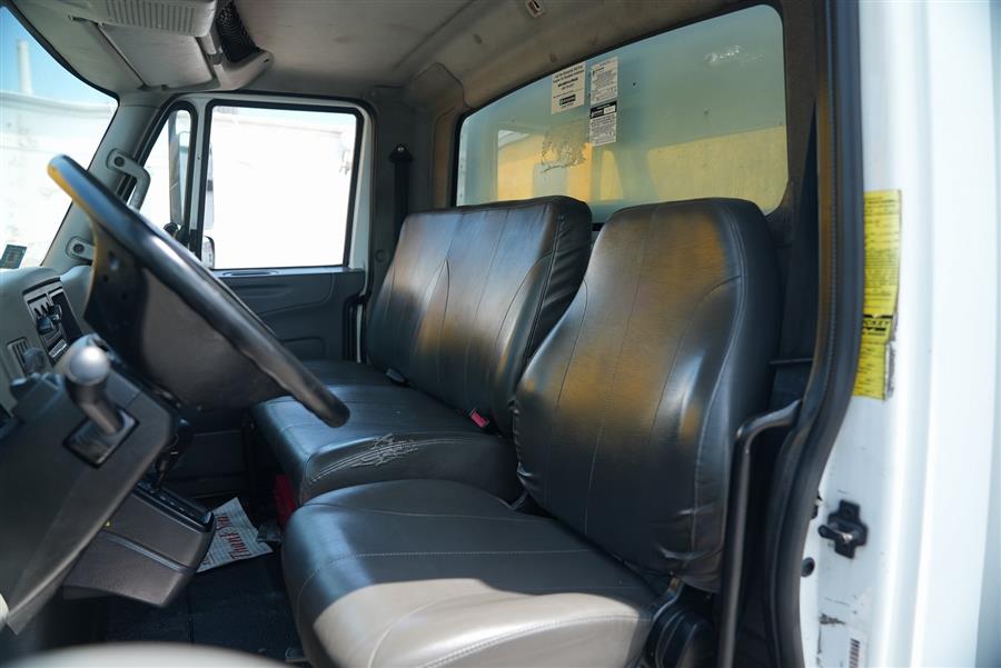 2017 International 4300 4300 photo