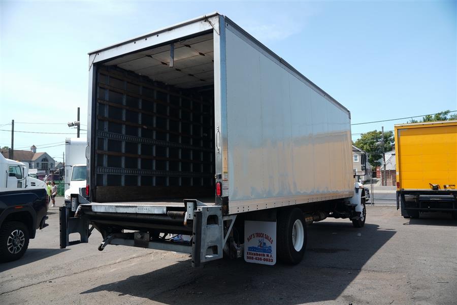 2017 International 4300 4300 photo