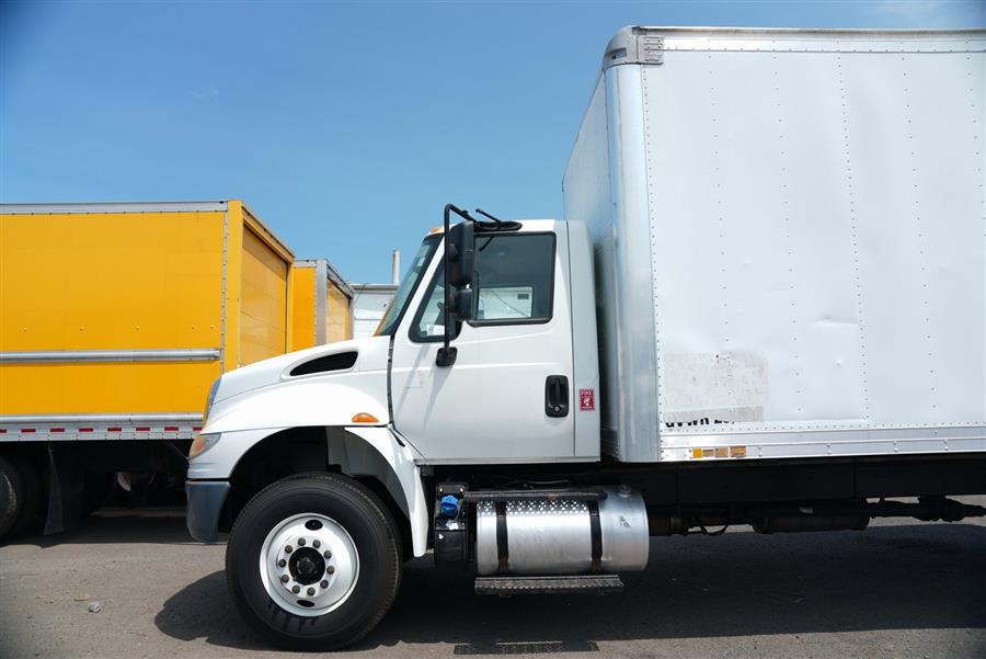 2017 International 4300 4300 photo