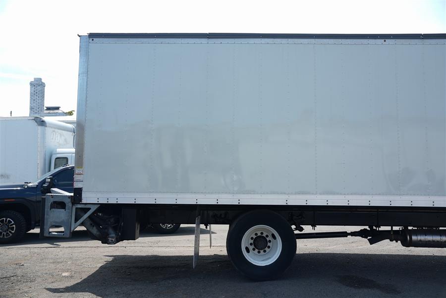 2017 International 4300 4300 photo