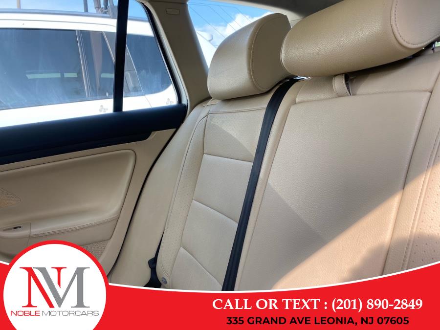 2014 Volkswagen Jetta SportWagen S PZEV photo