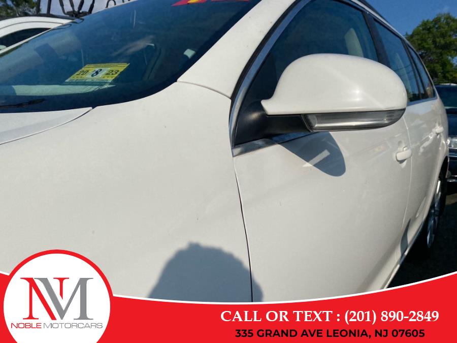 2014 Volkswagen Jetta SportWagen S PZEV photo