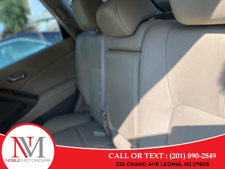 2011 Nissan Murano S photo