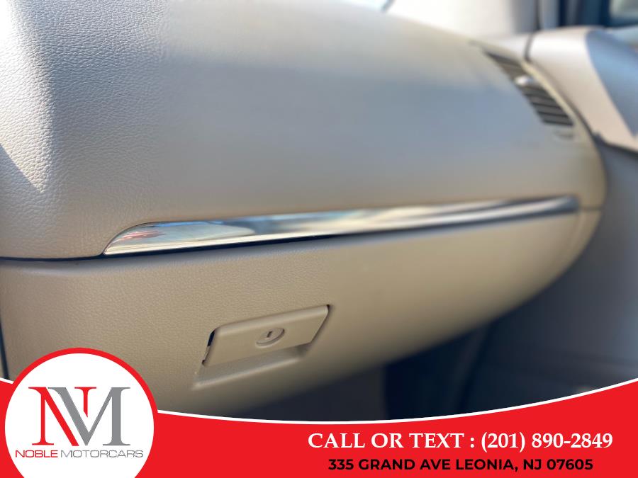 2011 Nissan Murano S photo