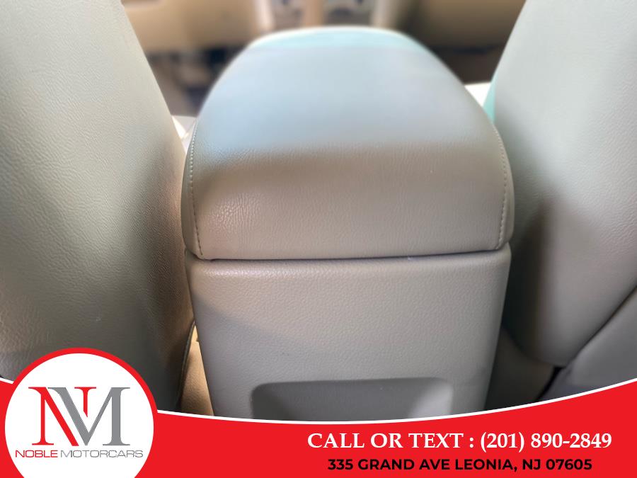 2011 Nissan Murano S photo