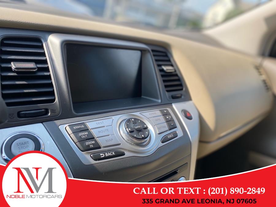 2011 Nissan Murano S photo