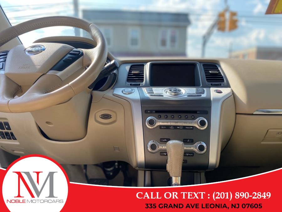2011 Nissan Murano S photo