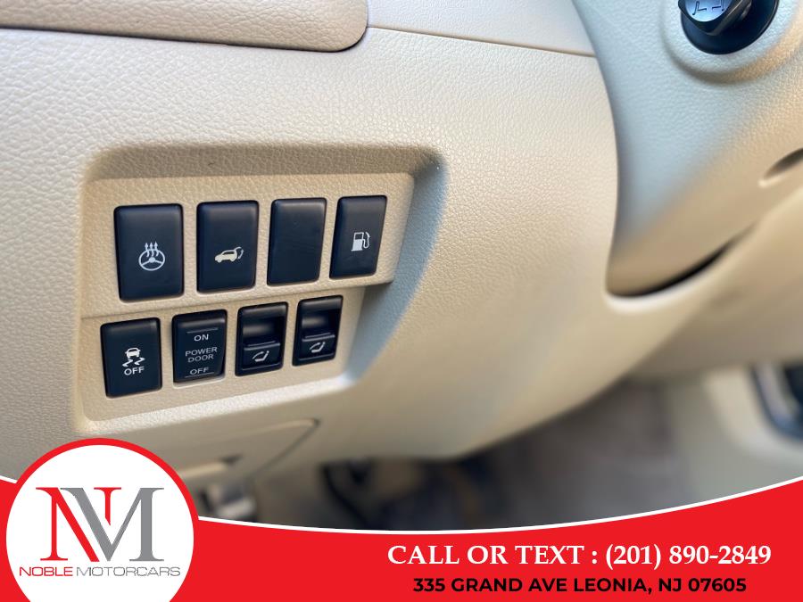 2011 Nissan Murano S photo