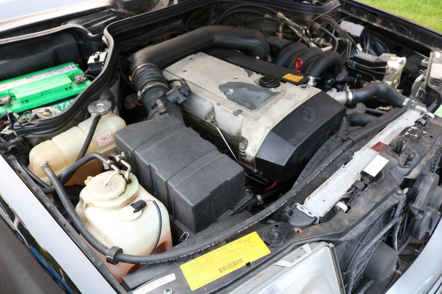 1995 Mercedes-Benz E-Class E320 photo