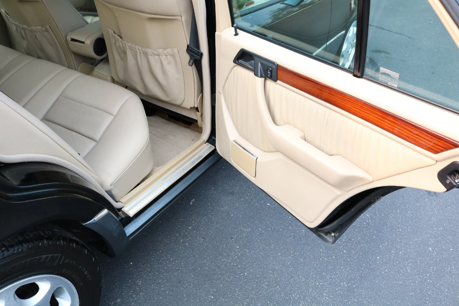 1995 Mercedes-Benz E-Class E320 photo