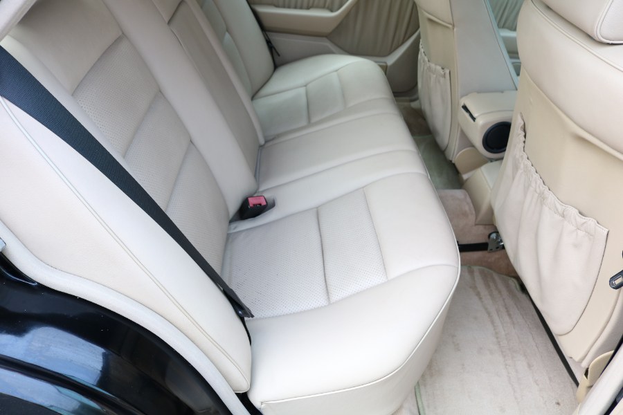 1995 Mercedes-Benz E-Class E320 photo