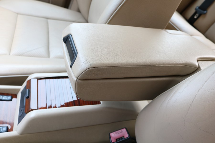 1995 Mercedes-Benz E-Class E320 photo