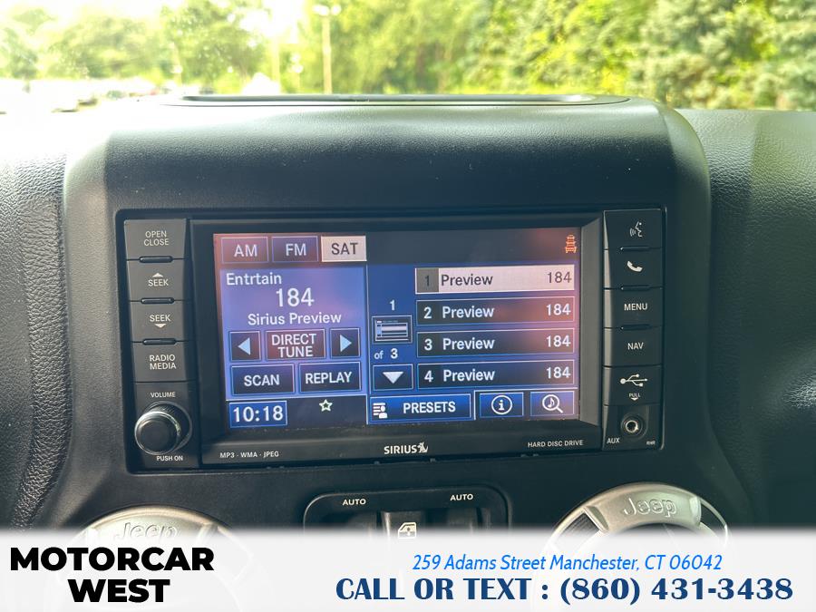 2012 Jeep Wrangler Unlimited Sahara photo