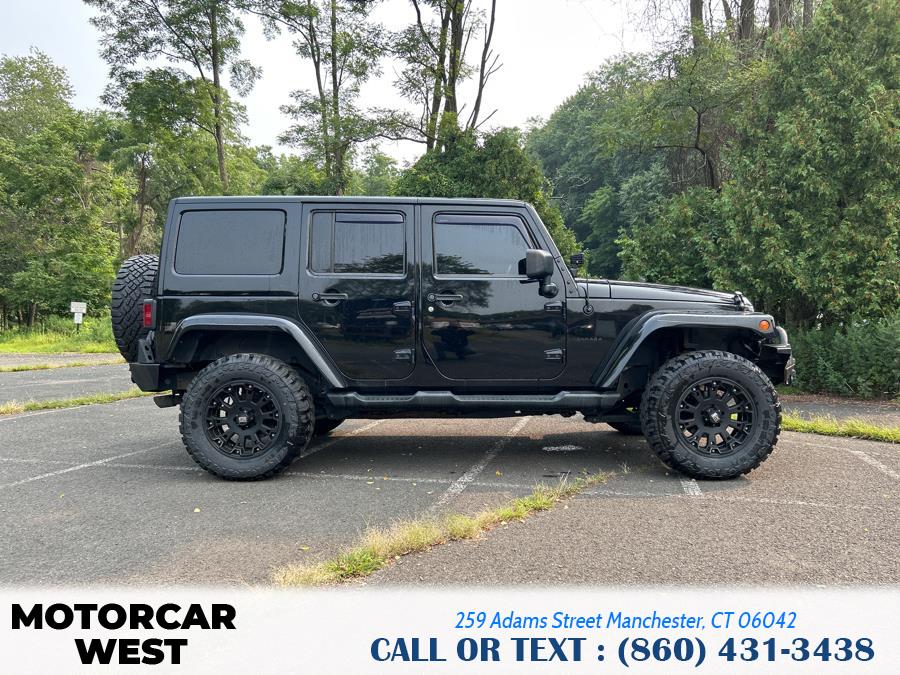2012 Jeep Wrangler Unlimited Sahara photo
